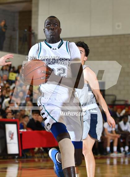 Thumbnail 3 in Renaissance Academy vs. Aquinas (CIF SS 4AA Final) photogallery.