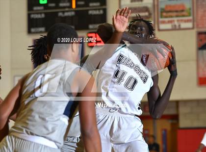 Thumbnail 3 in Renaissance Academy vs. Aquinas (CIF SS 4AA Final) photogallery.