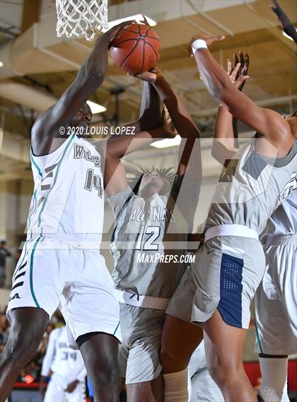 Thumbnail 1 in Renaissance Academy vs. Aquinas (CIF SS 4AA Final) photogallery.
