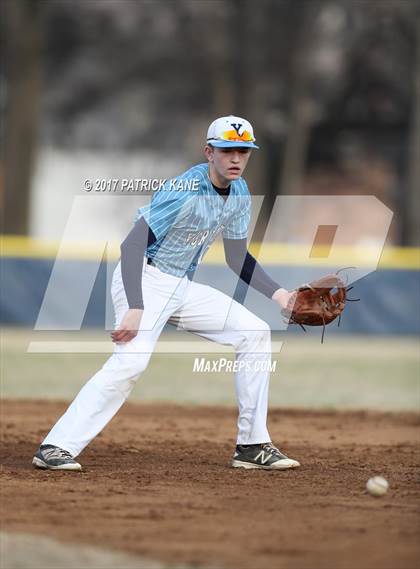 Thumbnail 2 in Washington-Lee @ Yorktown photogallery.