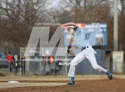 Thumbnail 2 in Washington-Lee @ Yorktown photogallery.