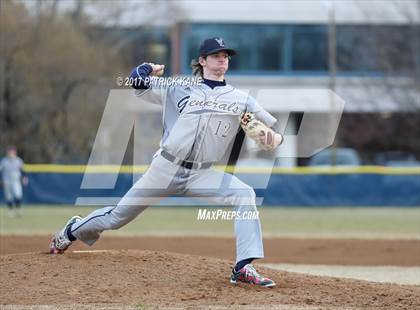 Thumbnail 2 in Washington-Lee @ Yorktown photogallery.