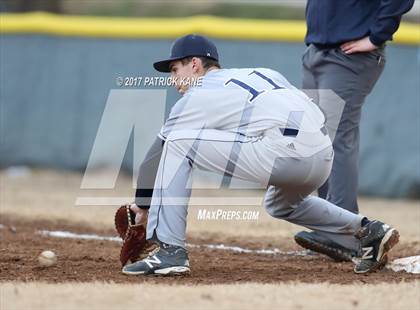 Thumbnail 3 in Washington-Lee @ Yorktown photogallery.