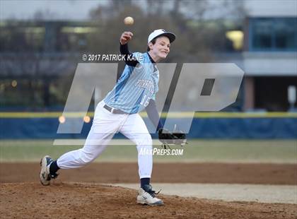 Thumbnail 3 in Washington-Lee @ Yorktown photogallery.