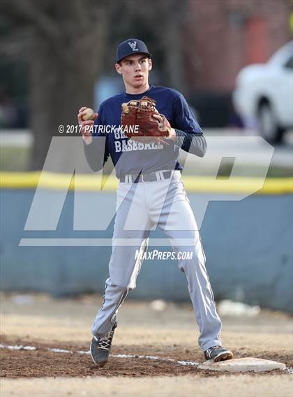 Thumbnail 3 in Washington-Lee @ Yorktown photogallery.