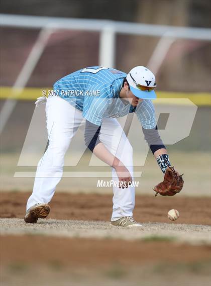 Thumbnail 3 in Washington-Lee @ Yorktown photogallery.