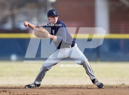 Thumbnail 3 in Washington-Lee @ Yorktown photogallery.