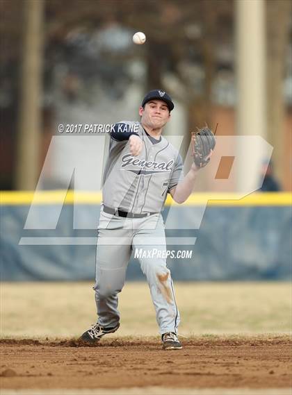 Thumbnail 2 in Washington-Lee @ Yorktown photogallery.