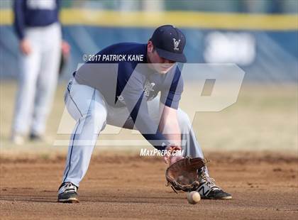 Thumbnail 3 in Washington-Lee @ Yorktown photogallery.