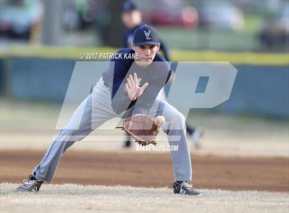 Thumbnail 3 in Washington-Lee @ Yorktown photogallery.