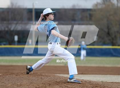 Thumbnail 1 in Washington-Lee @ Yorktown photogallery.