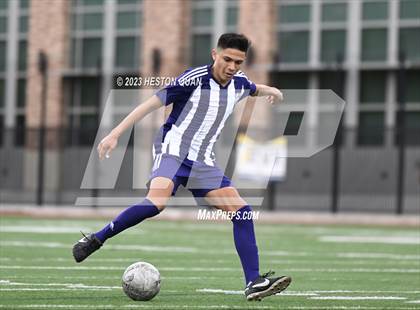 Thumbnail 2 in Cathedral vs. De La Salle (Adidas SoCal College Showcase) photogallery.