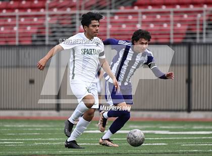 Thumbnail 3 in Cathedral vs. De La Salle (Adidas SoCal College Showcase) photogallery.