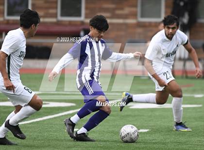 Thumbnail 3 in Cathedral vs. De La Salle (Adidas SoCal College Showcase) photogallery.