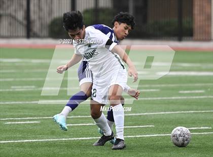 Thumbnail 2 in Cathedral vs. De La Salle (Adidas SoCal College Showcase) photogallery.
