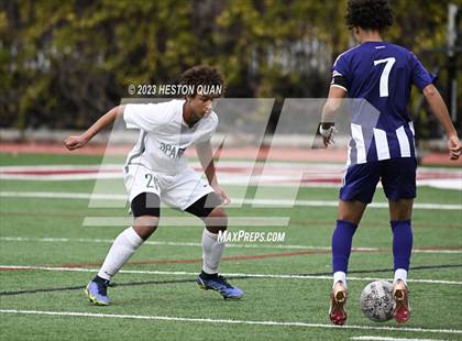 Thumbnail 3 in Cathedral vs. De La Salle (Adidas SoCal College Showcase) photogallery.