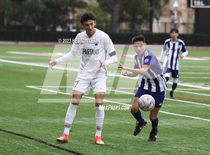 Thumbnail 2 in Cathedral vs. De La Salle (Adidas SoCal College Showcase) photogallery.