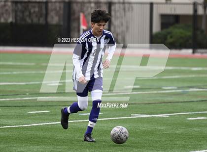 Thumbnail 2 in Cathedral vs. De La Salle (Adidas SoCal College Showcase) photogallery.