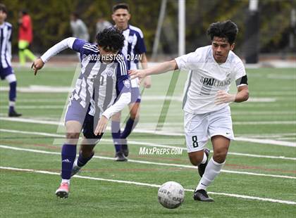 Thumbnail 2 in Cathedral vs. De La Salle (Adidas SoCal College Showcase) photogallery.