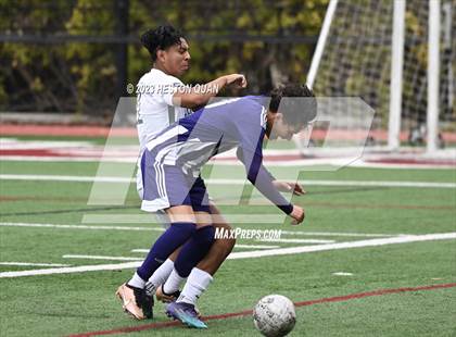 Thumbnail 2 in Cathedral vs. De La Salle (Adidas SoCal College Showcase) photogallery.
