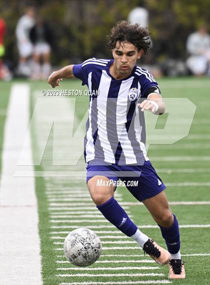 Thumbnail 1 in Cathedral vs. De La Salle (Adidas SoCal College Showcase) photogallery.