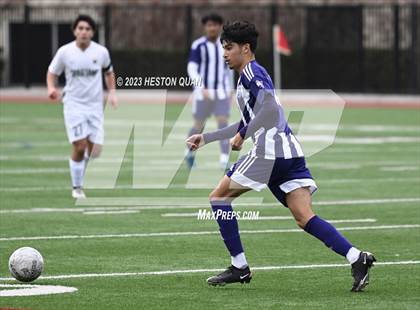 Thumbnail 3 in Cathedral vs. De La Salle (Adidas SoCal College Showcase) photogallery.