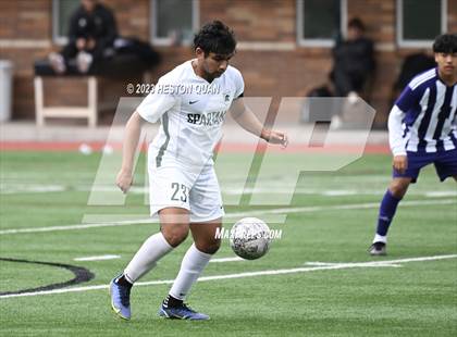 Thumbnail 2 in Cathedral vs. De La Salle (Adidas SoCal College Showcase) photogallery.