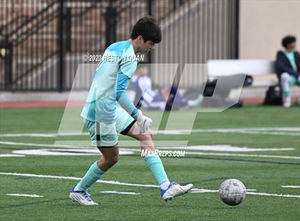 Thumbnail 3 in Cathedral vs. De La Salle (Adidas SoCal College Showcase) photogallery.