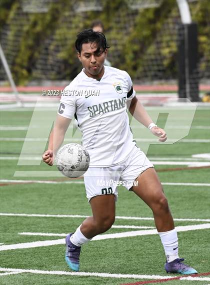 Thumbnail 3 in Cathedral vs. De La Salle (Adidas SoCal College Showcase) photogallery.