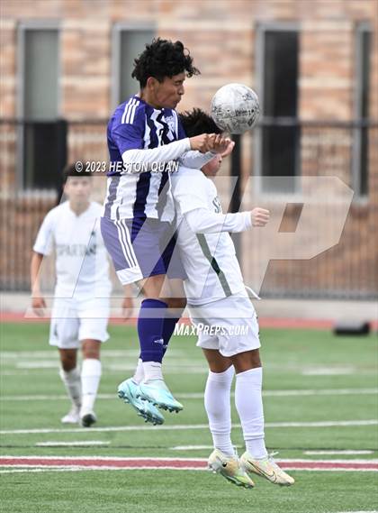 Thumbnail 1 in Cathedral vs. De La Salle (Adidas SoCal College Showcase) photogallery.