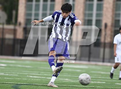 Thumbnail 3 in Cathedral vs. De La Salle (Adidas SoCal College Showcase) photogallery.