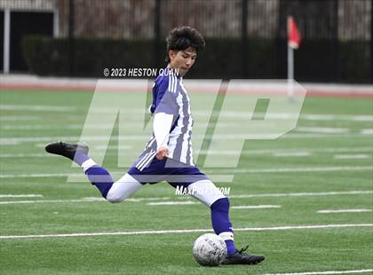 Thumbnail 2 in Cathedral vs. De La Salle (Adidas SoCal College Showcase) photogallery.