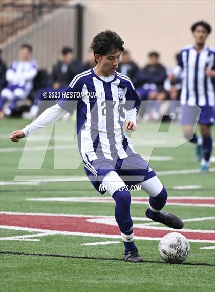 Thumbnail 2 in Cathedral vs. De La Salle (Adidas SoCal College Showcase) photogallery.