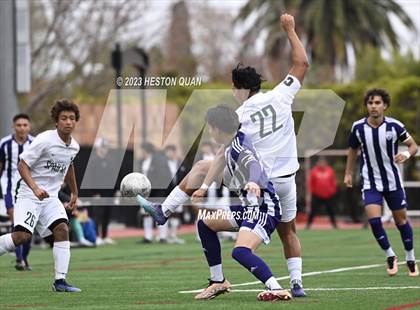 Thumbnail 1 in Cathedral vs. De La Salle (Adidas SoCal College Showcase) photogallery.