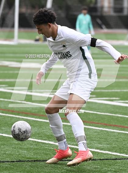 Thumbnail 3 in Cathedral vs. De La Salle (Adidas SoCal College Showcase) photogallery.