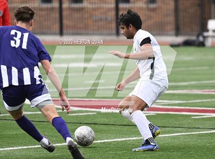 Thumbnail 2 in Cathedral vs. De La Salle (Adidas SoCal College Showcase) photogallery.