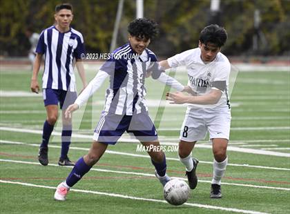 Thumbnail 3 in Cathedral vs. De La Salle (Adidas SoCal College Showcase) photogallery.