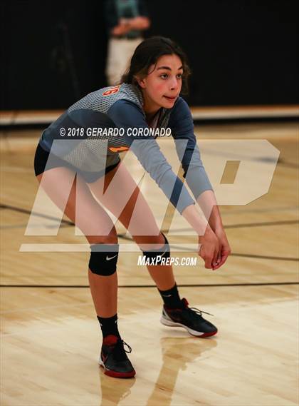 Thumbnail 3 in Bishop O'Dowd vs. St. Francis (Stockton Classic) photogallery.