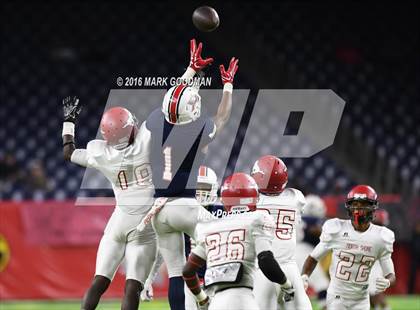 Thumbnail 2 in Atascocita @ North Shore (UIL 6A Quarterfinal Playoff) photogallery.
