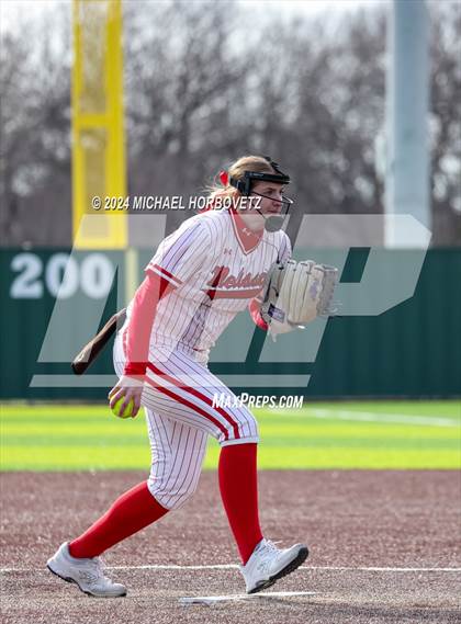 Thumbnail 2 in Melissa vs. Aledo (Forney Tournament) photogallery.