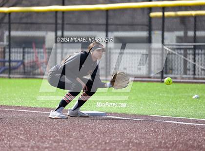 Thumbnail 1 in Melissa vs. Aledo (Forney Tournament) photogallery.