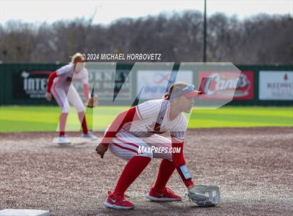 Thumbnail 1 in Melissa vs. Aledo (Forney Tournament) photogallery.