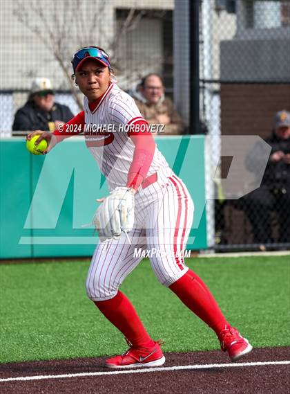 Thumbnail 2 in Melissa vs. Aledo (Forney Tournament) photogallery.