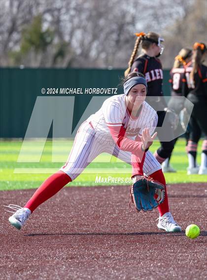 Thumbnail 3 in Melissa vs. Aledo (Forney Tournament) photogallery.