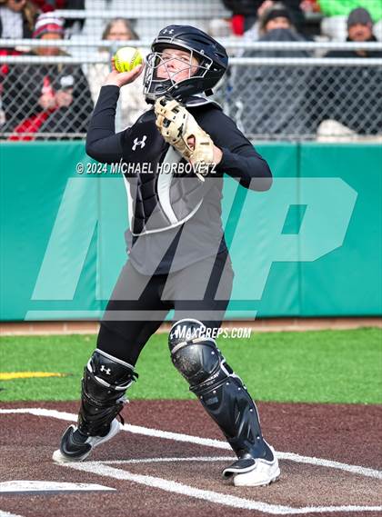 Thumbnail 3 in Melissa vs. Aledo (Forney Tournament) photogallery.