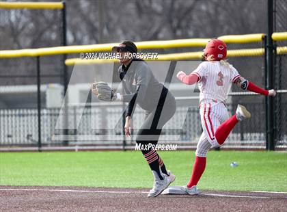 Thumbnail 2 in Melissa vs. Aledo (Forney Tournament) photogallery.