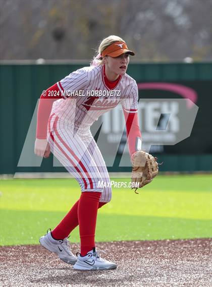 Thumbnail 1 in Melissa vs. Aledo (Forney Tournament) photogallery.