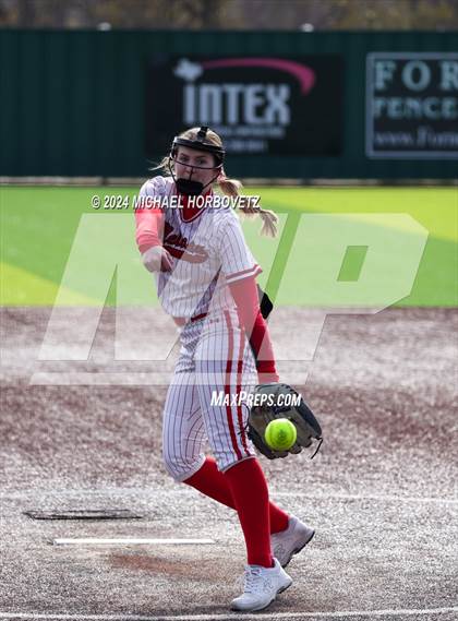Thumbnail 3 in Melissa vs. Aledo (Forney Tournament) photogallery.