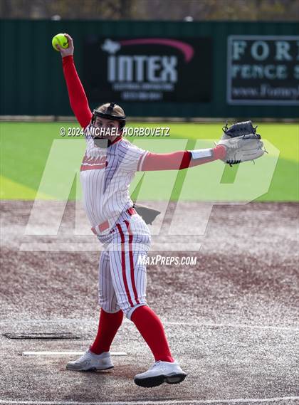 Thumbnail 1 in Melissa vs. Aledo (Forney Tournament) photogallery.