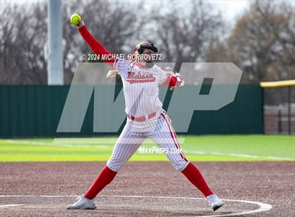 Thumbnail 2 in Melissa vs. Aledo (Forney Tournament) photogallery.